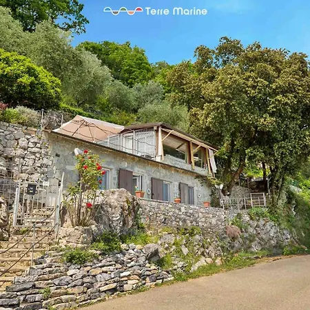 Il Babele 2, Terremarine Bed & Breakfast